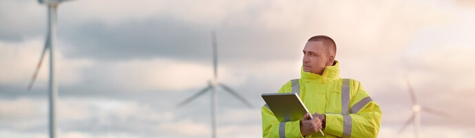 Technicien Eolienne Resized